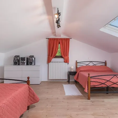 Holiday home In With Kitchen Krsan