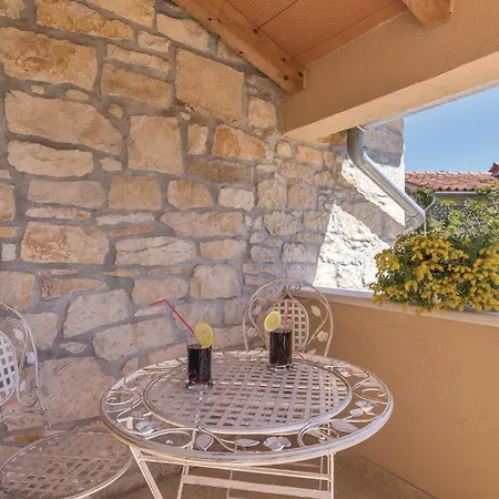 Holiday home In With Kitchen Krsan