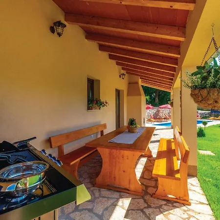 In With Kitchen Holiday home Krsan